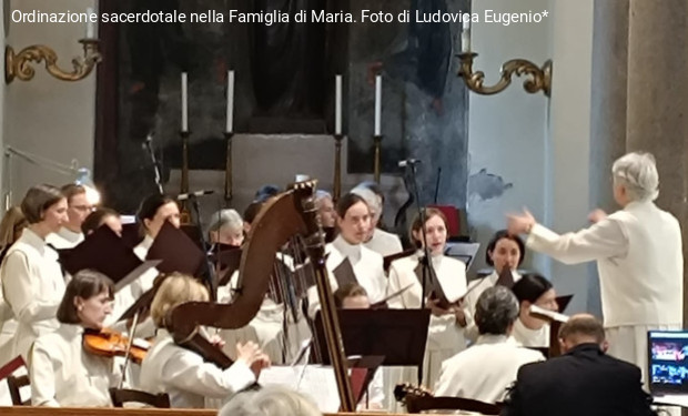 Chemin Neuf, Famiglia di Maria: le ambiguità delle 